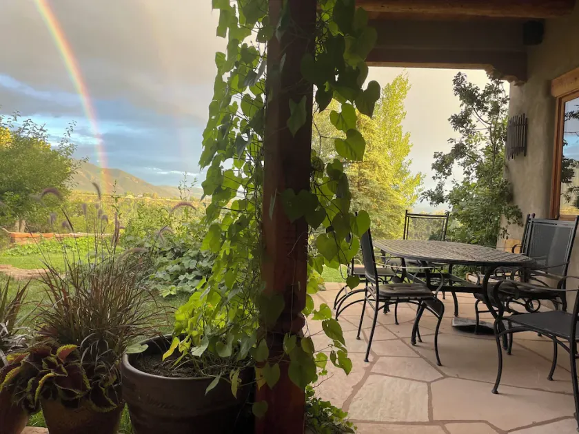 5 soveværelser Mountain Top Retreat 15 min. Til TSV-elevatorer, 15 min. Til Taos Plaza - Image 1