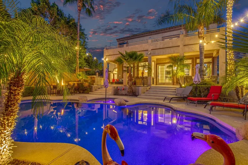 Private backyard w/heated pool/spa. 20 mins from TPC and Super Bowl - Image 1