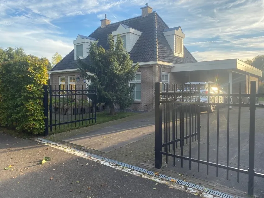 Villa \"Buitenplaats\" Top villa with Jacuzzi and Infrared/Finnish sauna. - Image 1