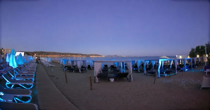 Villa à Vari / Varkiza 5 min de la plage 15 min de l'aéroport et Akropolis - Image 1