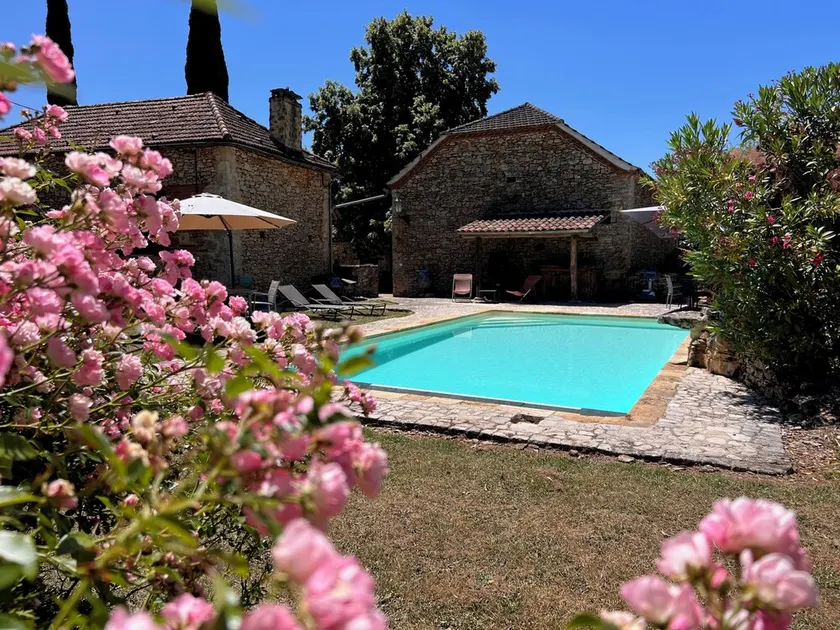 CHARMING HAMLET 6-7 pers - privat pool og område tæt på turiststeder - Image 1