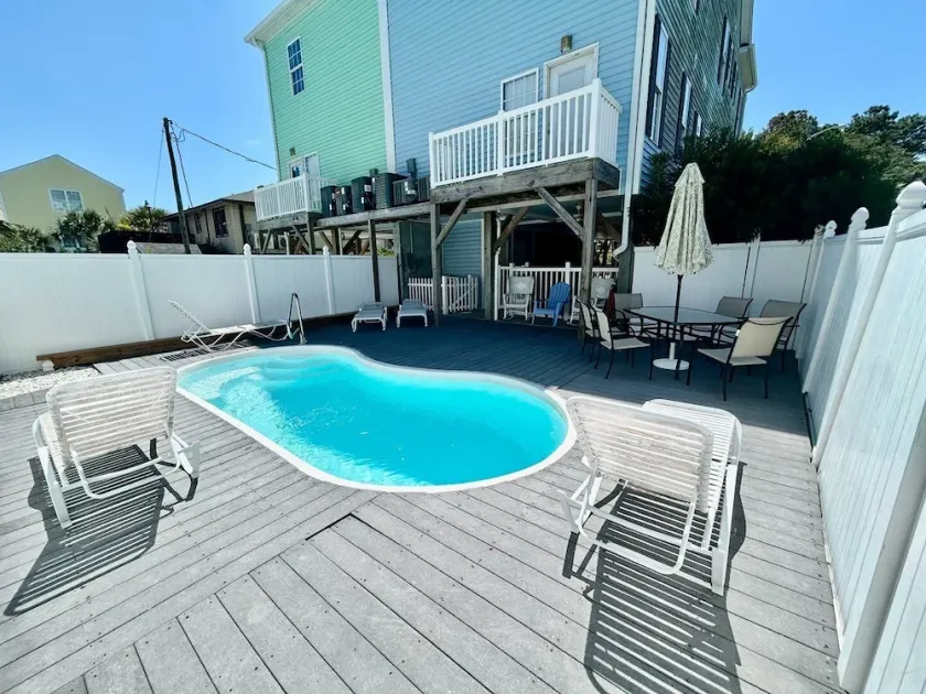 Blue Dolphin Home - Image 1