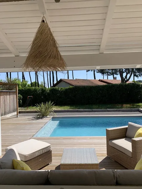 Agréable villa avec sa grande terrasse - Image 1