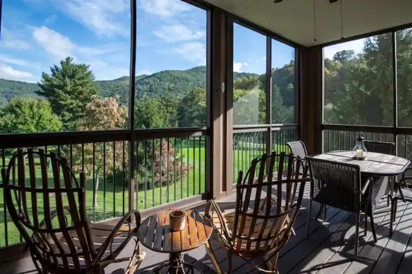 Maggie’s Hideaway - Mountain and Fairway view - Image 1
