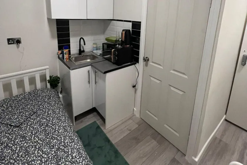 Lovely Apartment Close To Acton Central Station - Image 1