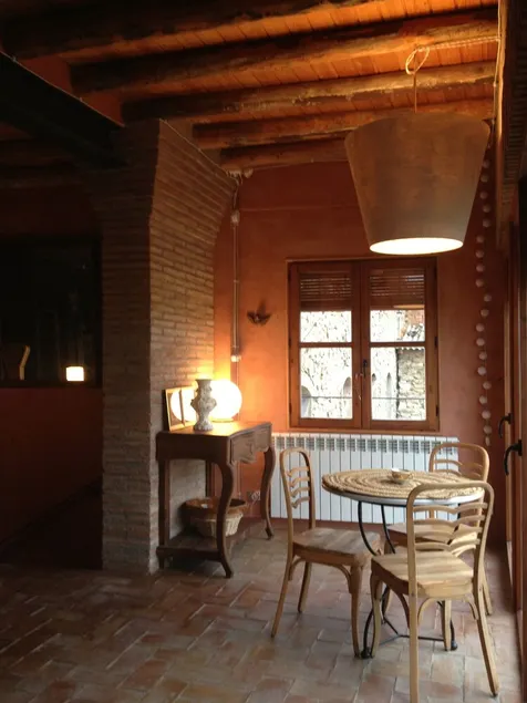 Five-storey house in Fonz - Image 1