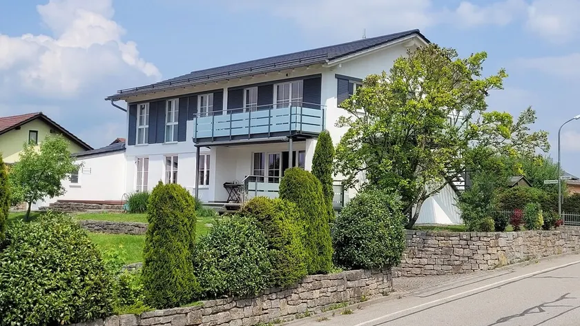 Large new vacation apartment south-east of Munich with fitness room - Image 1
