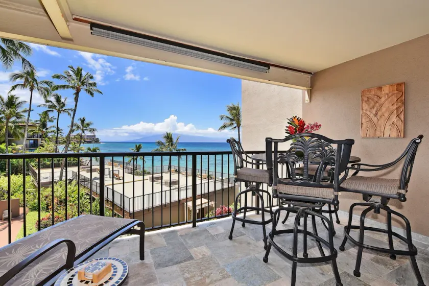 Sun, Sand And Surf …….. A Romantic Couple’s Getaway…… Hale Ono Loa 306 -- - Image 1