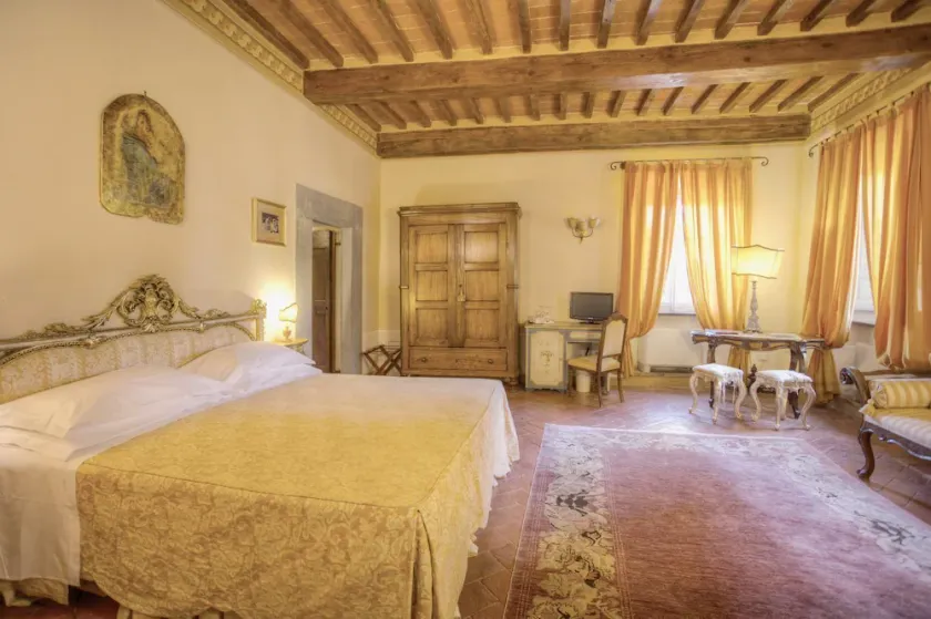VILLA CORTONESE - Fifteen Bedroom Villa, Sleeps 34 - Image 1