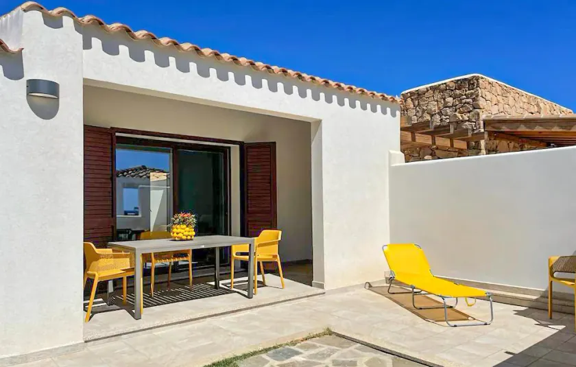 Tolles Haus in Baia S. Anna Budoni mit WLAN - Image 1