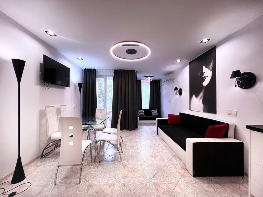 Appartamento duplex di lusso con 2 camere da letto in Sintria Court Premium - Image 1
