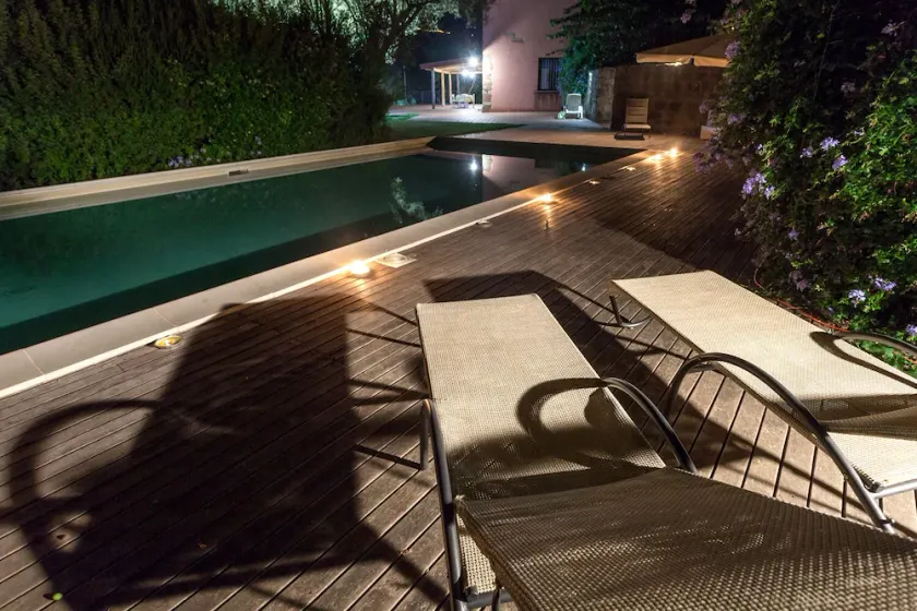 Farmhouse with pool between oranges and lemons trees - Image 1