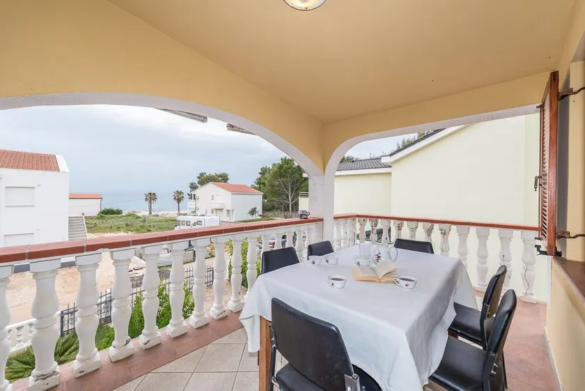Two Bedroom Apartment Bukal Vir with a sea view - Image 1