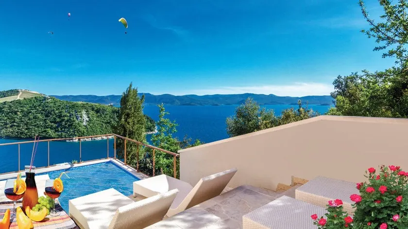 Ferienvilla mit wunderschönem panoramischem Meeresblick - Image 1