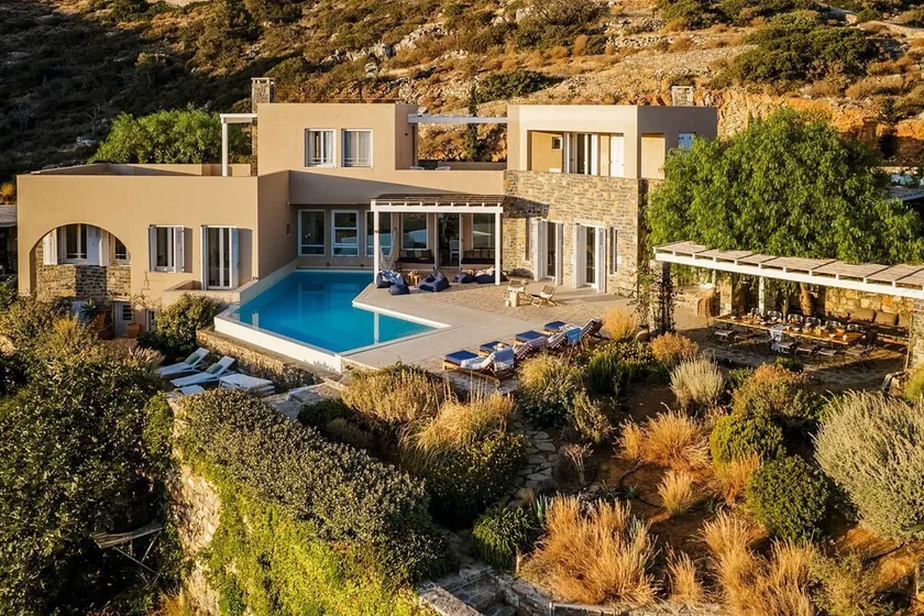 Villa Elounda - Eight Bedroom Villa, Sleeps 17 - Image 1