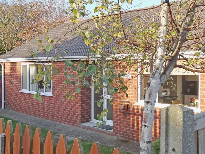 2 bedroom accommodation in Grainthorpe, near Louth - Image 1