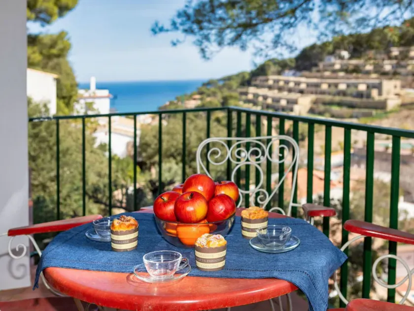 Smuk lejlighed for 4 personer med WIFI, TV og balkon - Image 1
