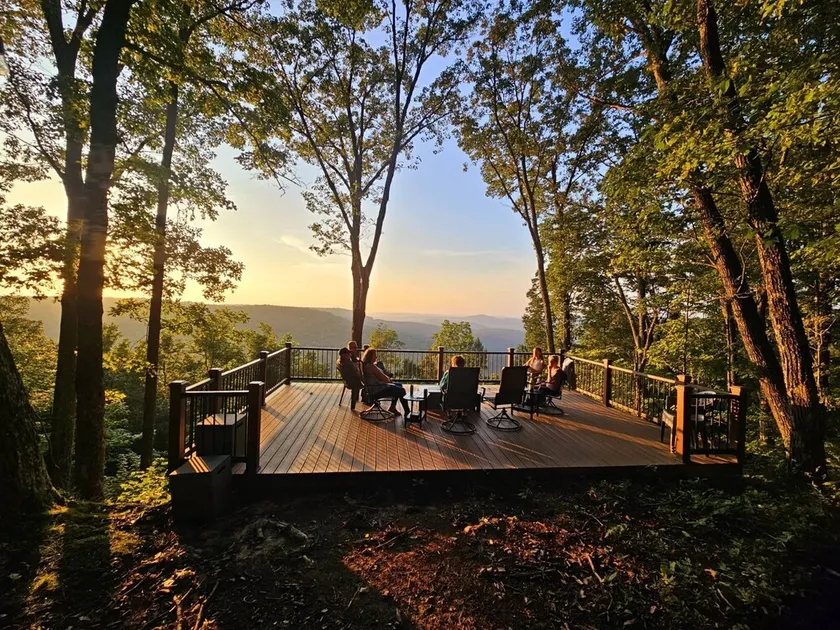 Experience the peaceful Wooded Retreat Cabin - 300 private acres -security gate  - Image 1