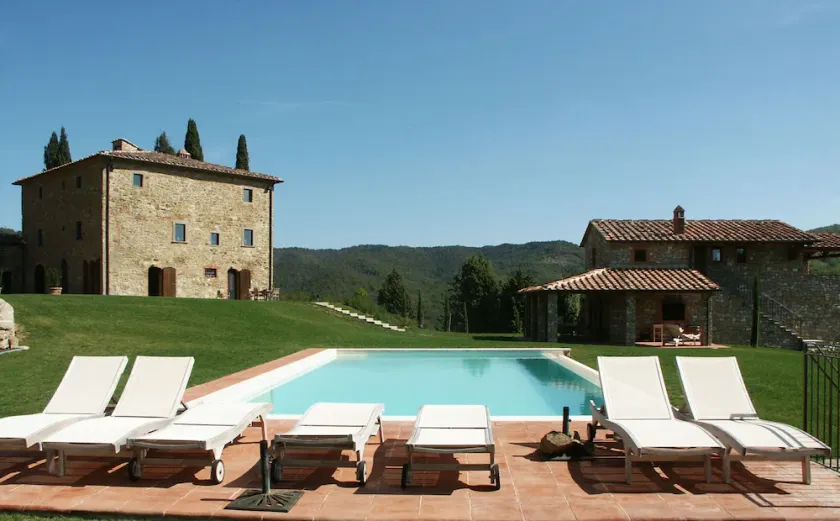 Villa in San Vincenti mit 7 Schlafzimmern 16 Schlafplätzen - Image 1