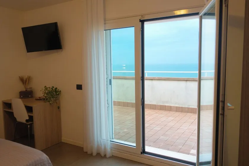 Hotel Nemo - Image 1