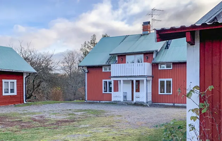 Belle maison de 3 chambres à Valdemarsvik - Image 1