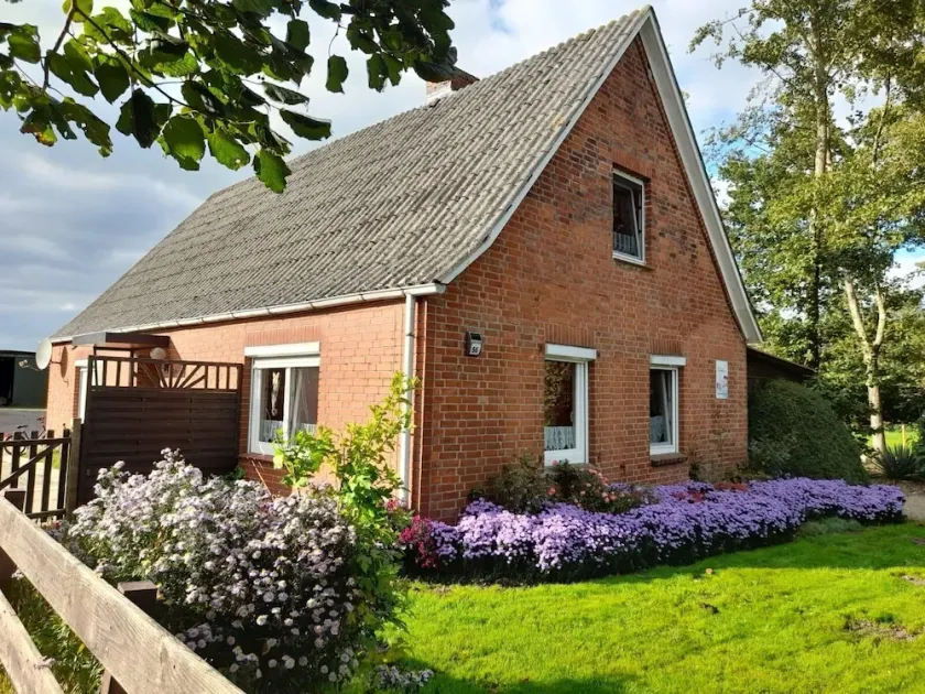 Ferienhaus für 6 Gäste mit 130m² in Wingst - Image 1