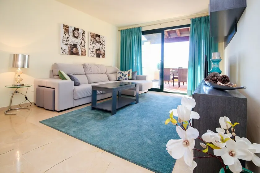 Apartamento de lujo en El Campanario (Estepona). - Image 1