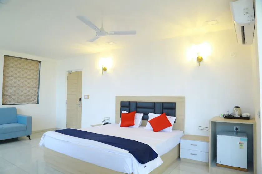 The Balcony Suites - Image 1