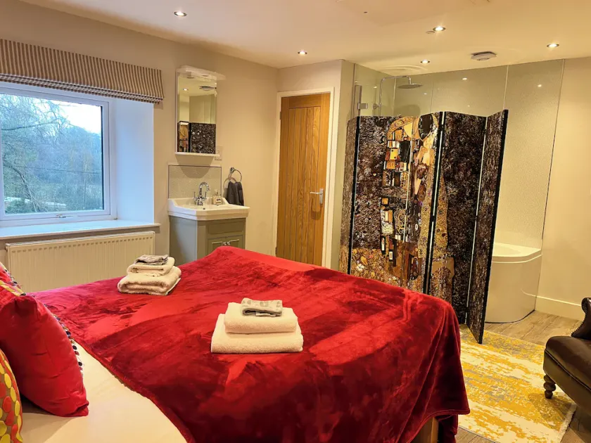 Cottage - Sleeps 2 - Garden - Image 1
