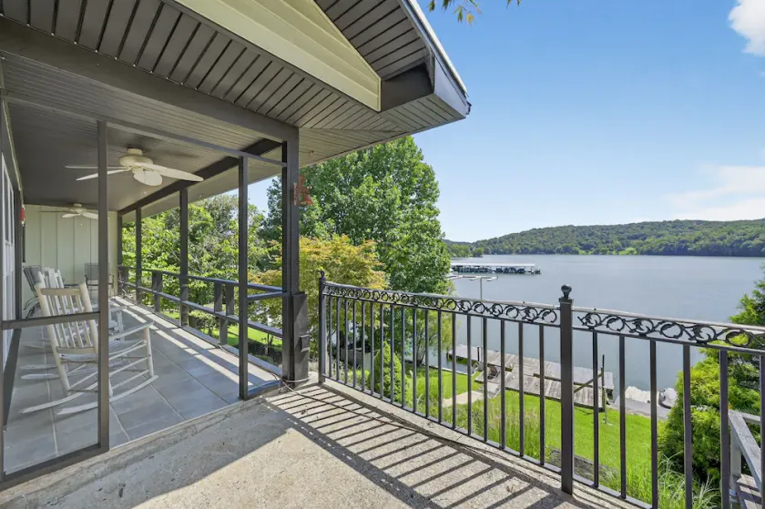 Lakefront Getaway With Private Dock & Scenic Views 3 Bedroom Home - Image 1