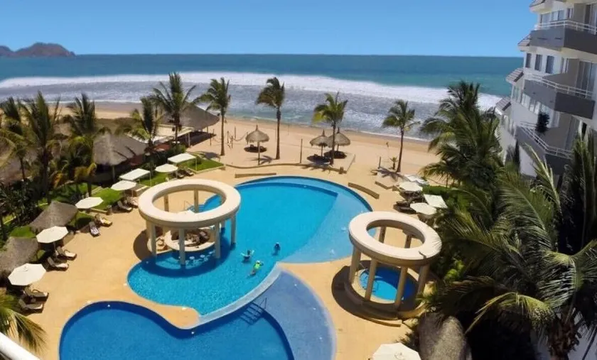 New apartment on the beach, Quintas del Mar II - Image 1