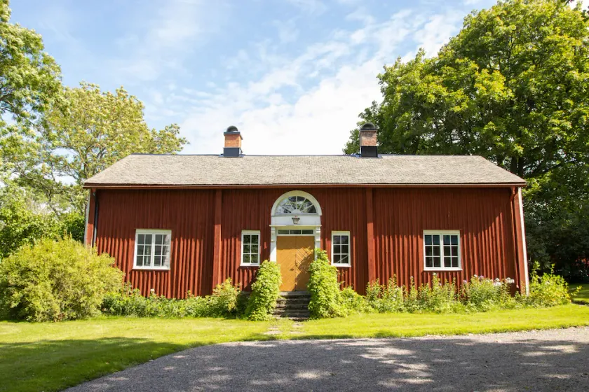 Romantic Villa in historic setting with a lake-side view - Image 1