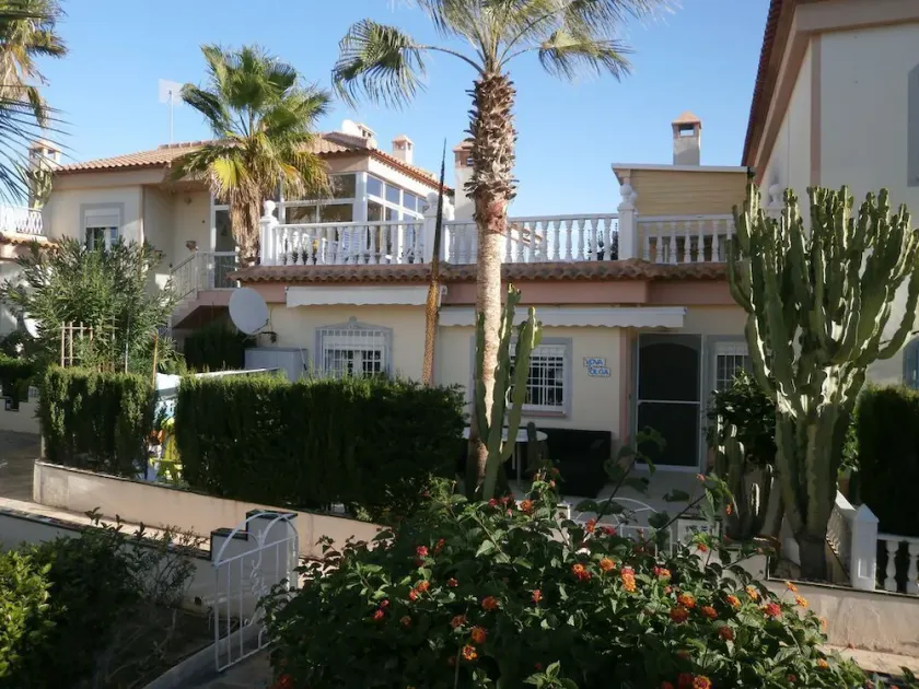 Dream apartment with a beautiful terrace, wifi, pool, safe in green area plant - Image 1
