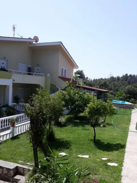 Rustika Rhodes - villa de bien-être sur l'île aux roses - Image 1