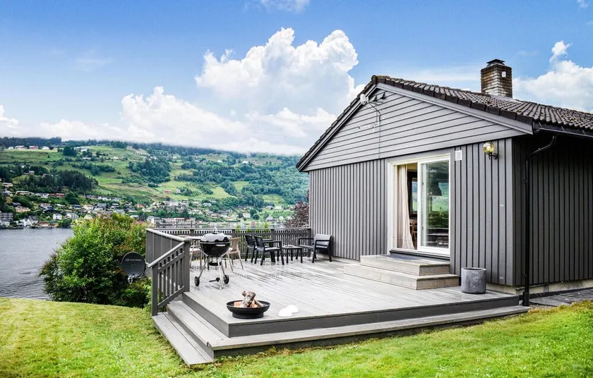 Bonita casa en Ulvik con cocina - Image 1
