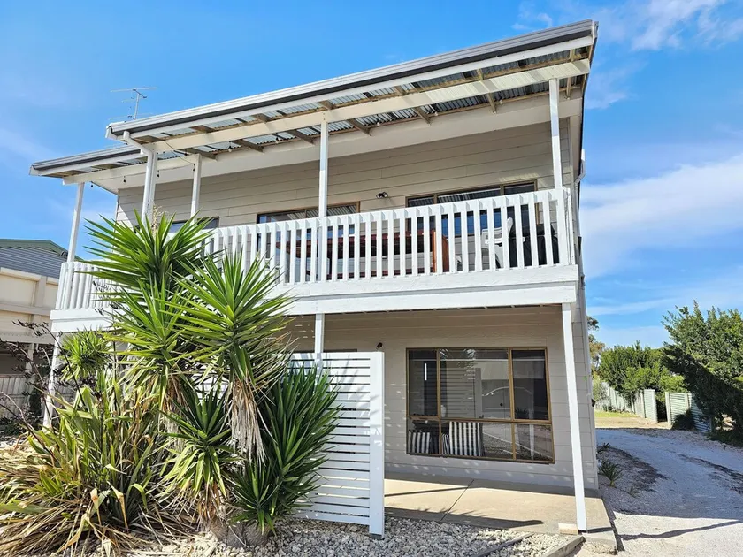Three Sisters - 12 O'Byrne Avenue - Image 1