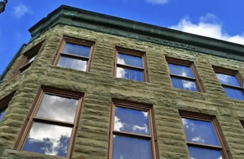 Munger Lofts Boutique - Image 1