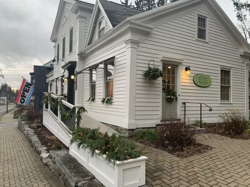 Within walking distance of shops & restaurants in historic Sharon Springs - Image 1