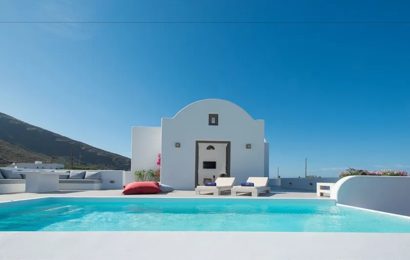 Azar Luxury Villas & Suites - Image 1