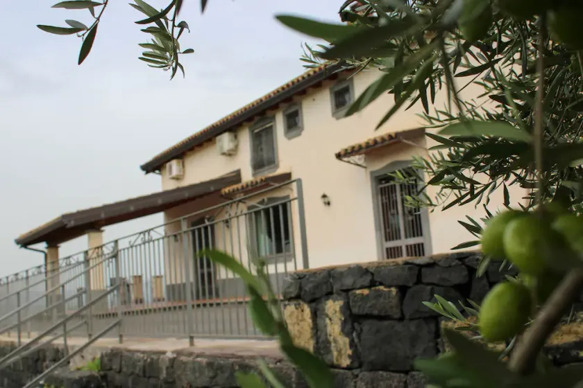 Panoramic Villa in Sicilian country 500mq, recently renovated - Image 1