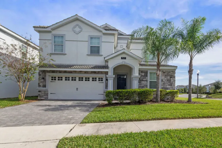 New Listing! Champions Gate Resort, 10mi to Disney & 21mi to Universal - FS377434 - Image 1