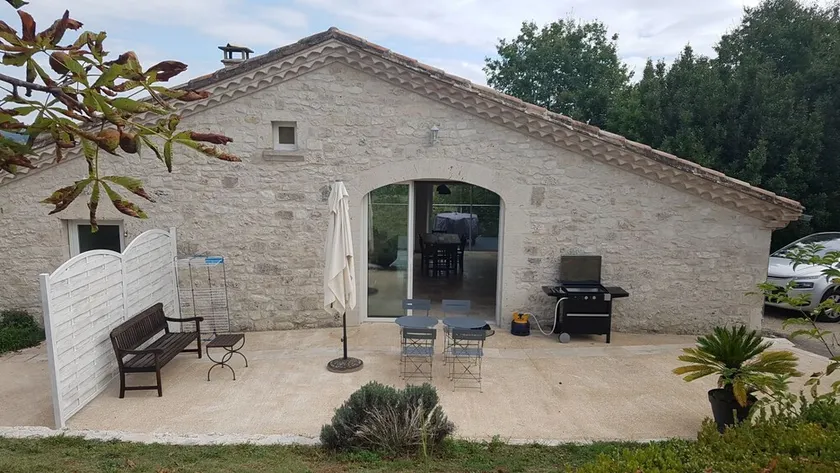 LE PETIT BEAUCAIRE - Image 1