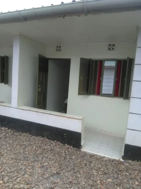 Dreamland Guest House - Image 1