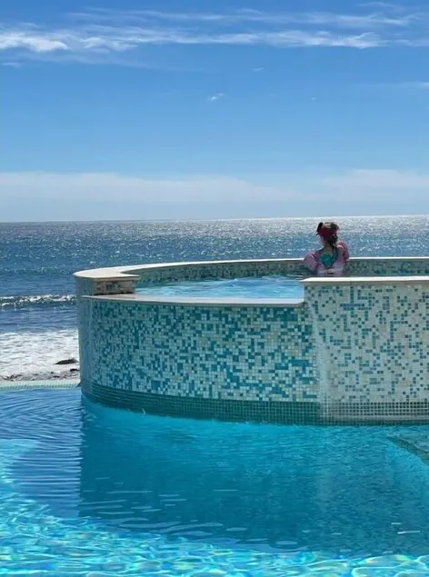 Best Beach FRONT Condo - Image 1