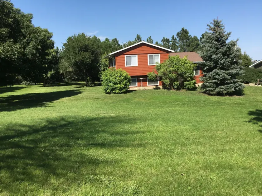 Cozy, Quiet, Family-Friendly Getaway - Image 1