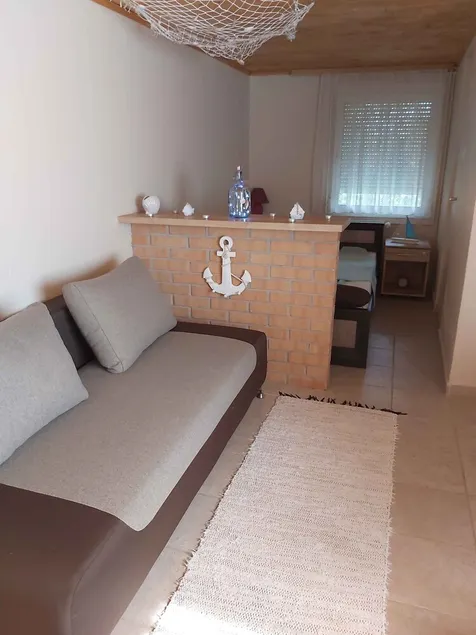 Holiday home near the beach with wifi - Image 1