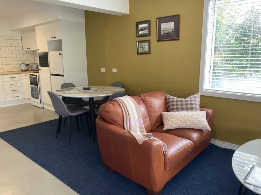 Avoca Beach Guesthouse - Image 1