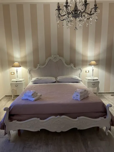 Annalì: A Shabby-Chic Vacation Home Surrounded by the Natural Beauty of the Cinque Terre - Image 1