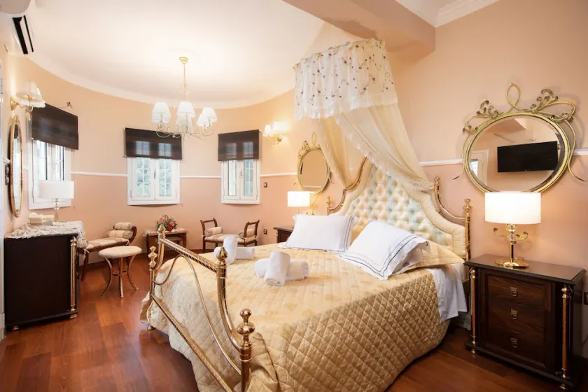Eleonas: Elegant villa close to Ipsos, A/C, WiFi - Image 1