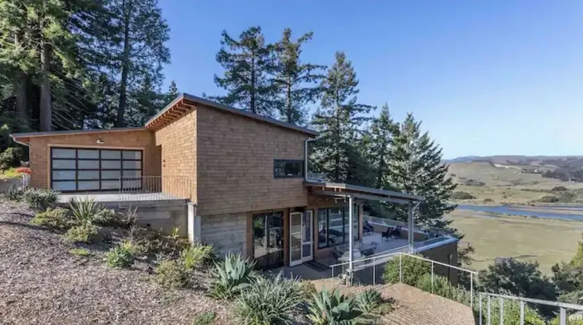 Large Stunning New View Inverness Home - Image 1